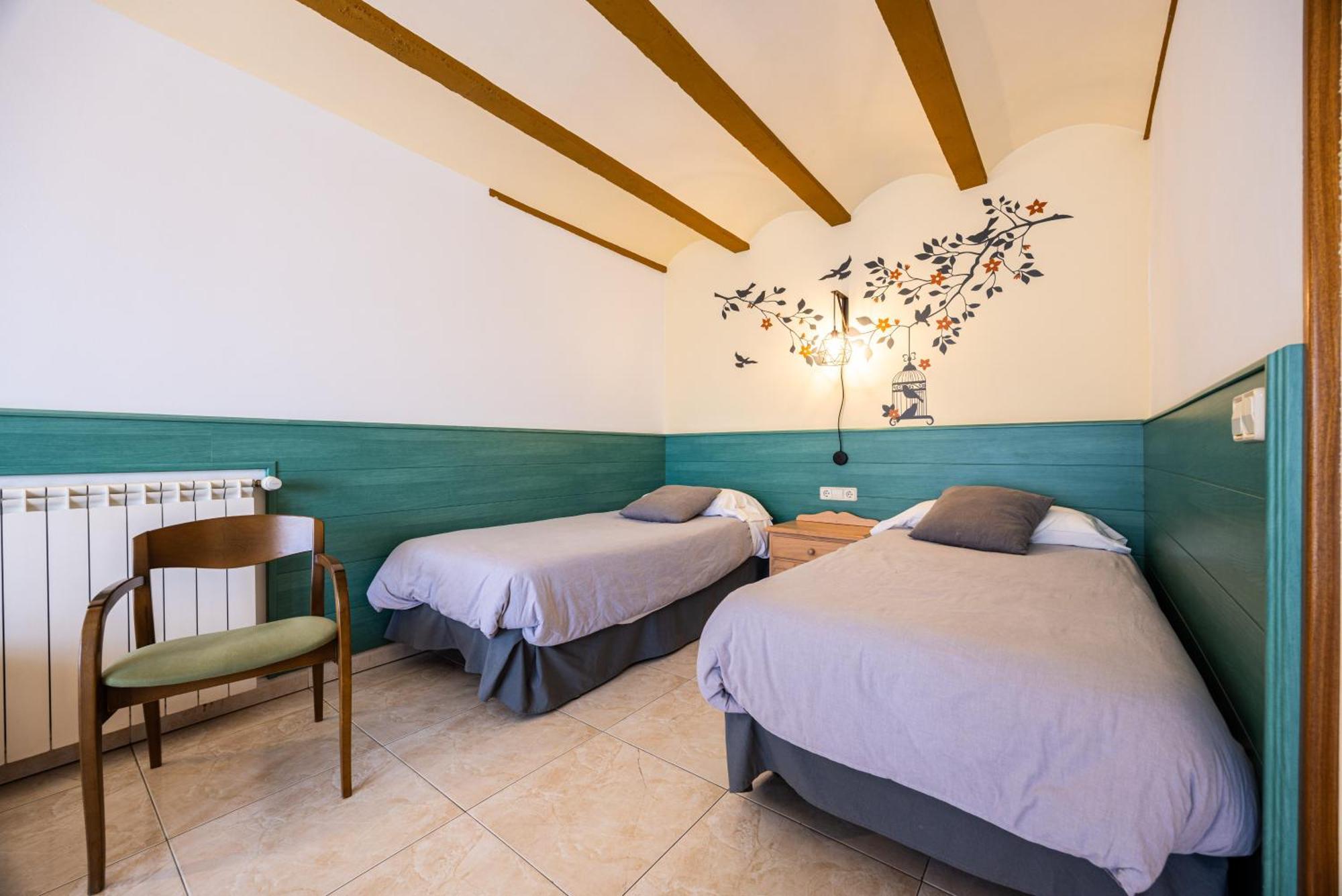 Aparthotel Les Corts Llivia Dış mekan fotoğraf